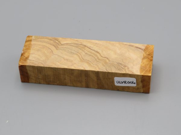 Quadrotto in legno Ulivo radicato 120x38x23 mm.