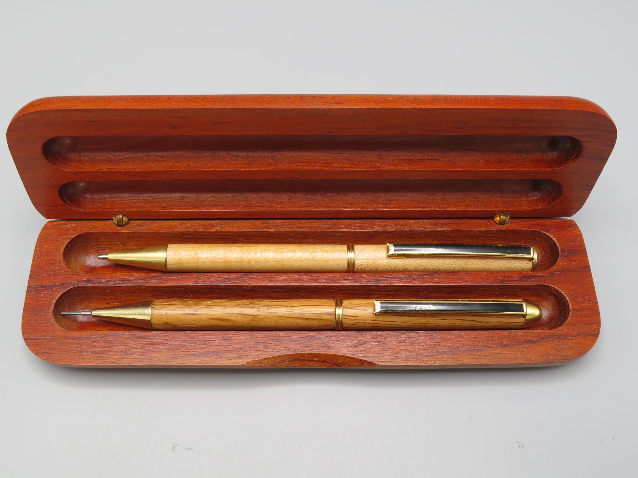 Set penna e matita in legno con cofanetto - Di Bon e Centazzo