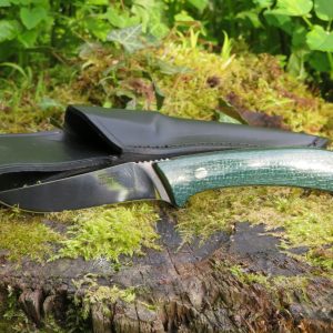 Coltello SKINNER con manico in micarta yuta verde