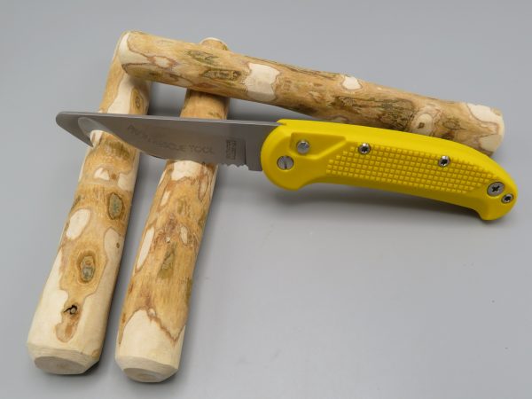 Coltello RESCUE con manico colore giallo senza rompivetro/skull crasher