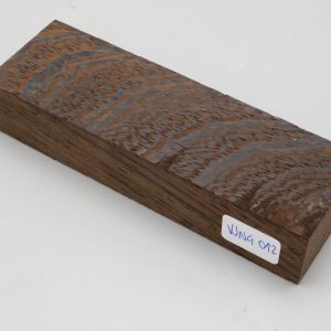 Quadrotto in legno Wengè 120x38x23 mm.