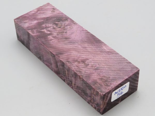 Blocchetto in radica di acero stabilizzato 125x42x26 mm.