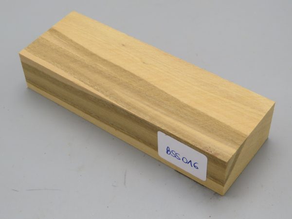 Quadrotto in legno Bosso 120x38x23 mm.