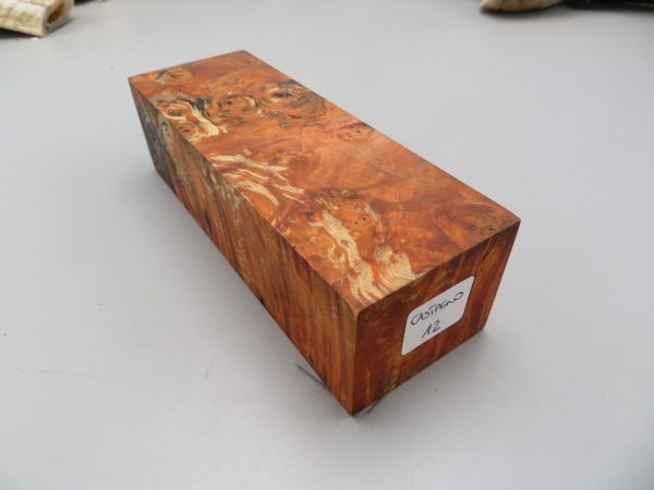 Blocchetto in radica di castagno stabilizzato 140x50x40 mm.