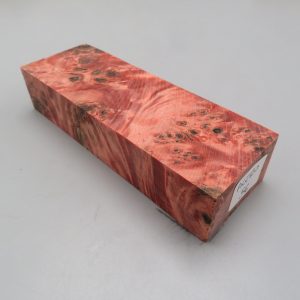 Blocchetto in radica di acero stabilizzato 125x42x26 mm.