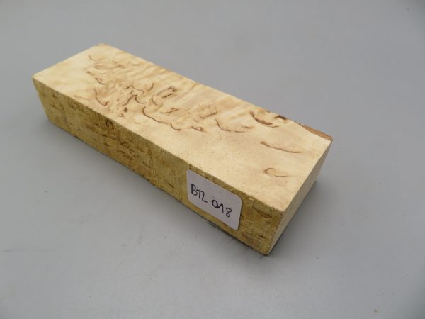 Quadrotto in legno Betulla Nordica 120x38x23 mm.