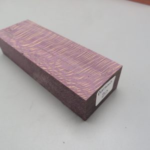 Blocchetto in platano stabilizzato 125x42x26 mm.