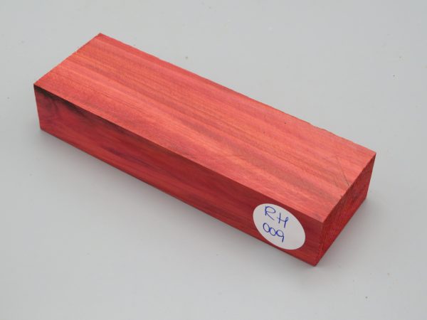 Quadrotto in legno Redheart 120x38x23 mm.