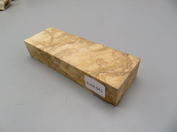 Quadrotto in legno Ulivo radicato 120x38x23 mm.