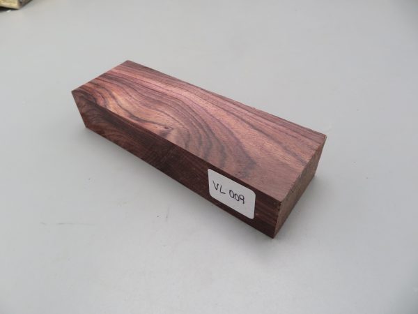 Quadrotto in legno Violetta 120x38x23 mm.