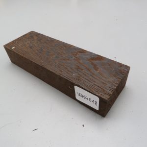 Quadrotto in legno Wengè 120x38x23 mm.